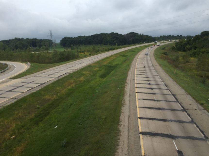 a stretch of Michigan state Highway 6